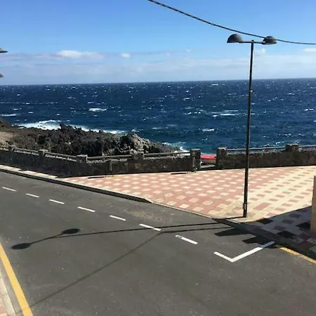 Apartamento Estudio Junto Al Mar Apartment *
